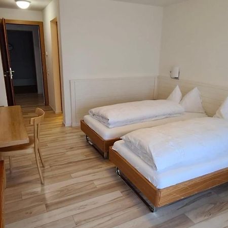 Hotel Breiti Bachenbulach エクステリア 写真