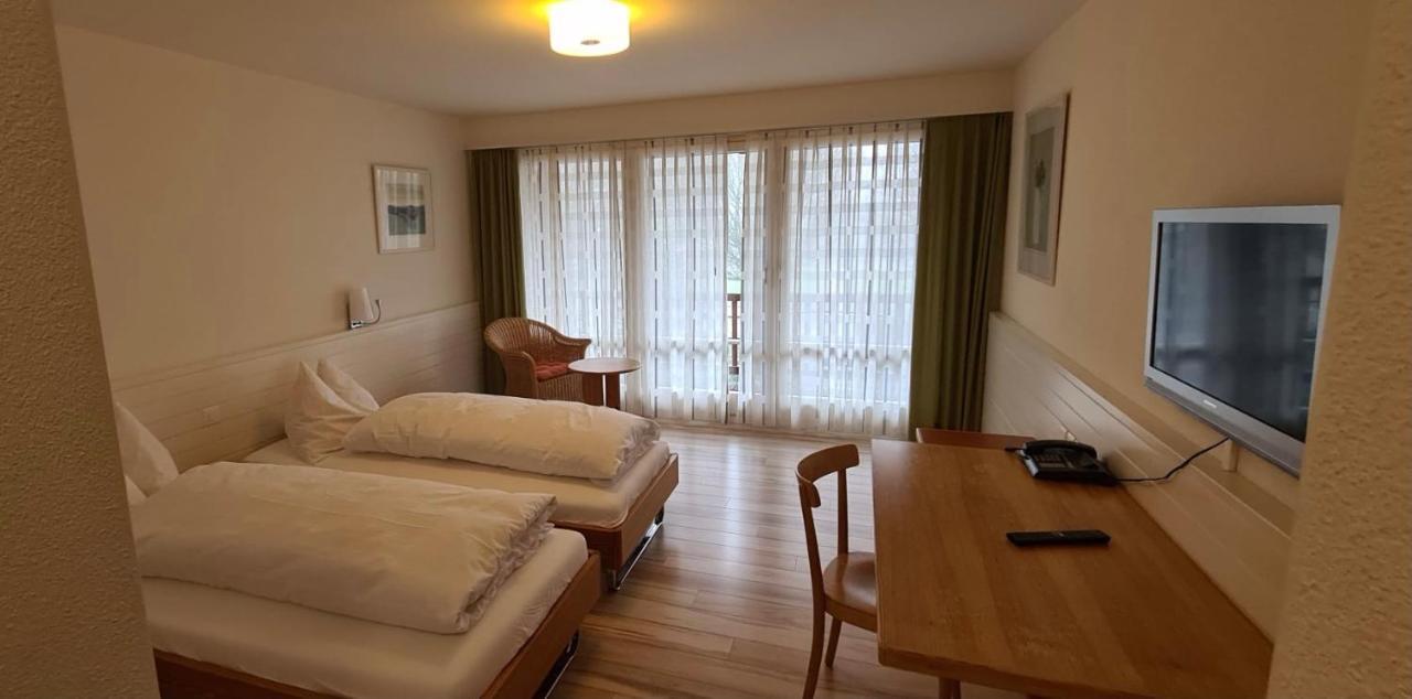 Hotel Breiti Bachenbulach エクステリア 写真