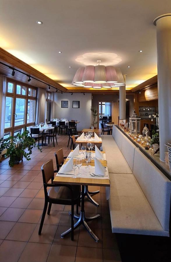 Hotel Breiti Bachenbulach エクステリア 写真