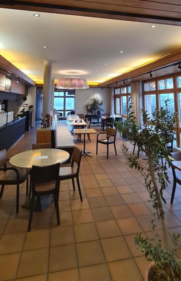 Hotel Breiti Bachenbulach エクステリア 写真
